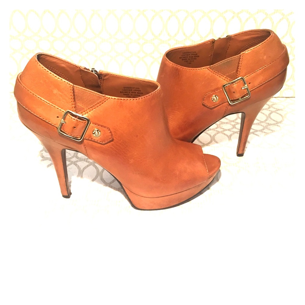 ENZO ANGIOLINI HEELS